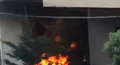 Avcılar'da metruk binada yangın: 2 ölü, 2 yaralı