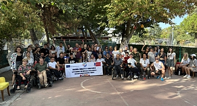 Avrupa'nın 4 Ülkesinden Gelen Engelliler Balıkesir'de Buluştu   