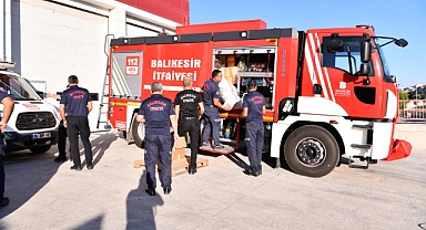 Balıkesir Büyükşehir’den Libya’ya destek