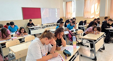 Balıkesir'de 3983 Öğrenci DYK Hazır Bulunuşluk Sınavına Katıldı