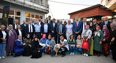 Balıkesir’in Çevreci Kadın Çiftçileri Kuzuların Sahibi Oldu   