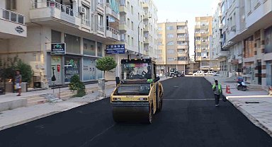 Birecik'te sıcak asfalt atağı sürüyor