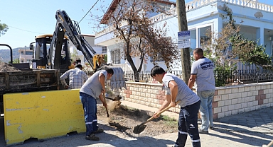 Burhaniye Belediyesi Fen İşleri Ekipleri Tam Kapasite Sahada 