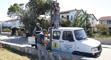 Burhaniye’de Kordonboyu Caddesi Işıl Işıl   