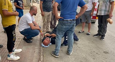 Bursa'da aniden yola çıkan kamyonet akülü bisiklete çarptı