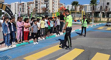Çocuklara trafik kültürü aşılanıyor