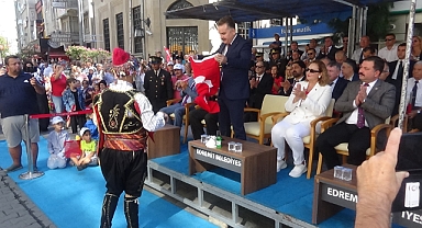 Edremit 101. Kurtuluş Yılını Törenlerle Kutladı   