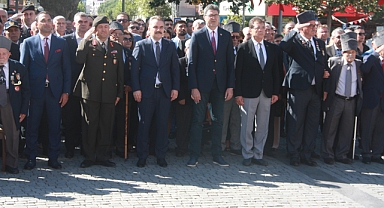 Edremit’te  19 Eylül Gaziler Günü Kutlandı   