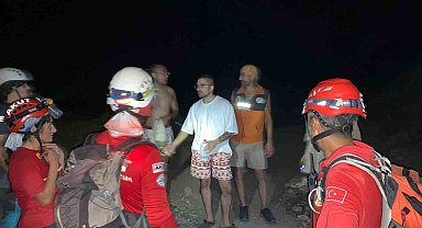 Fethiye'de dağlık alanda kaybolan 3 kişi bulundu