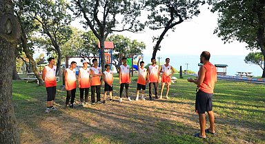 Gelecek Başakşehir'de yetişiyor