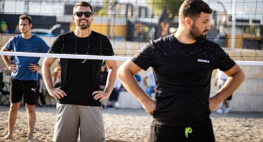 Gençlerin Vekili Gençlerle