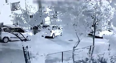 İstanbul'da kundakçı üvey kardeş dehşeti: Kardeşinin evini benzin döküp yaktı