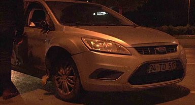 Kartal'da motosiklet ve otomobil çarpıştı: 2 yaralı
