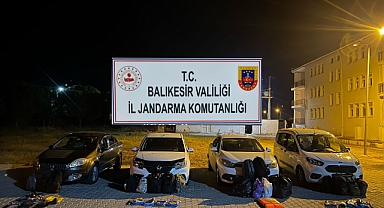 Korsan Taksilerle Göçmen Kaçaklığı Operasyonunda 6 Tutuklama   