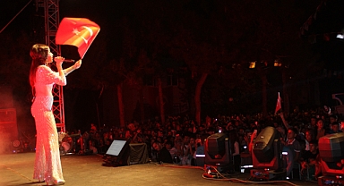 Manyaslılar Burcu Güneş İle Coştular   