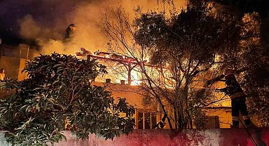 Milas'ta fırın alevlere teslim oldu