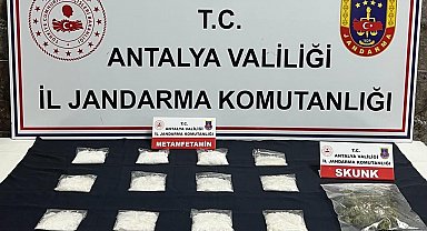 Piyasaya uyuşturucu sürmeye hazırlanan şüpheli operasyonla yakalandı