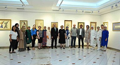 Saraydan sanata uzanan sergi