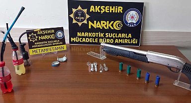 Şüpheli araçta uyuşturucu ve av tüfeği ele geçirildi