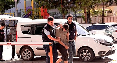 Tespih paketinin içinden elektronik sigara çıktı