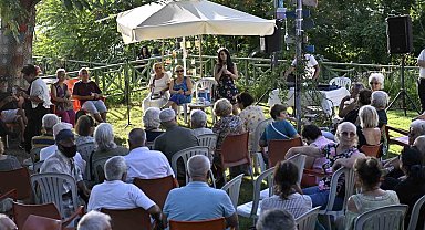 Yaşlı Evinde nefes egzersizi yaptılar