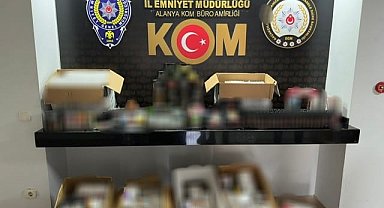 Antalya'da kaçak sigara operasyonlarında 10 şahsa işlem yapıldı