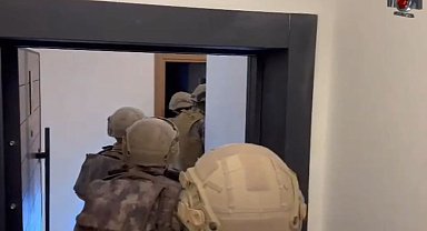 Antalya'da silahlı suç örgütüne operasyon: 19 kişi tutuklandı