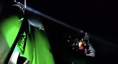 Ayvacık açıklarında 26 kaçak göçmen yakalandı