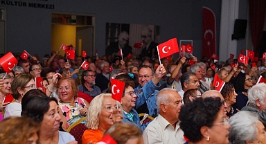 Ayvalık’ta Mesut Duran Müzik Derneği’nden Cumhuriyet Konseri   