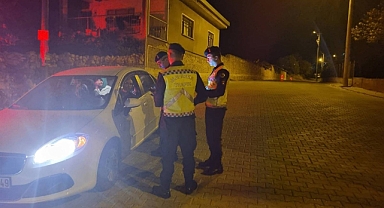 Balıkesir'de Jandarmadan Gece 'Huzur' Operasyonu   