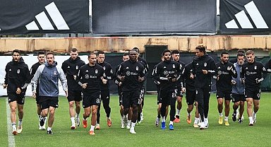 Beşiktaş kondisyon ve taktik çalıştı