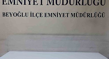 Beyoğlu'nda arama yapılan evden uyuşturucu çıktı: 1 gözaltı