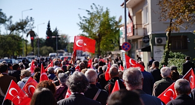 Cumhuriyet’in Yüzü Ayvalık’ta, Atatürk Türkiye’sine Yakışır Kutlamalar 