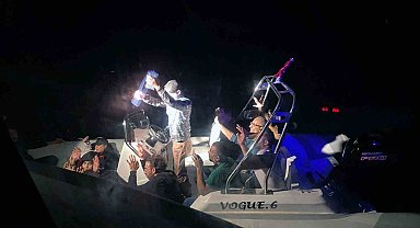 Datça'da 17 düzensiz göçmen yakalandı