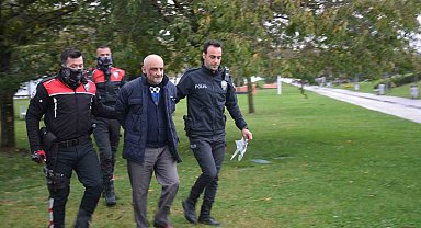 Eşini 12 yerinden bıçaklamıştı: 