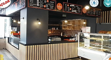 Fırıntaş Kampüs Kafe’de Öğrencilerin Yanında   