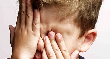 Kırmızı refle testiyle çocuklarda kalıcı göz hasarının önüne geçin