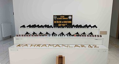 Konya polisinden silah kaçakçılarına operasyon