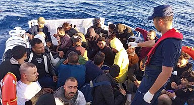 Marmaris açıklarında 41 düzensiz göçmen kurtarıldı