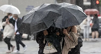 Meteoroloji Duyurdu: Yağmur Ve Soğuk Hava Geri Dönüyor!