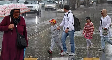 Meteorolojiden 17 Kent İçin Sarı Ve Turuncu Kodlu Uyarı