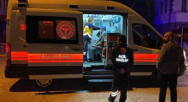 Servis minibüsü ile otomobil çarpıştı: 3 yolcu yaralı