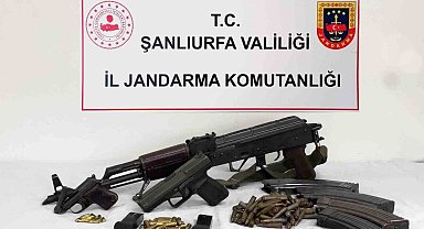 Siverek'te çok sayıda silah ve esrar ele geçirildi