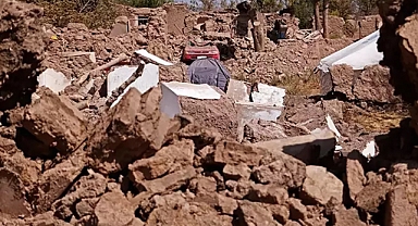 Son Dakika! 6.3 Büyüklüğünde Deprem Oldu...