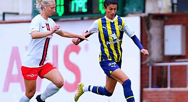 Turkcell Kadın Futbol Süper Ligi: Fenerbahçe: 0 - Ankara BŞB Fomget: 1