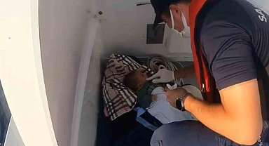 Umuda yolculuğa çıkan Afganistanlı bebeği Yunanlılar ölüme terk etti, Türk Sahil Güvenlik kurtardı