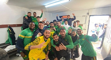 1966 Edremitspor Farklı Kazandı