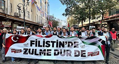 AK Partili gençler Diyarbakır'da Filistin için 'SayStop' sloganıyla yürüdü