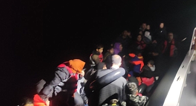 Ayvalık Açıklarında 79 Düzensiz Göçmen Yakalandı!