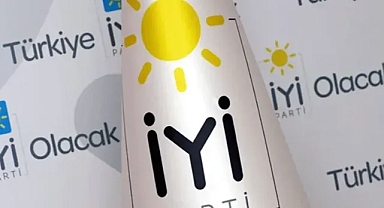 Balıkesir’de İYİ Parti Teşkilatı’nda Toplu İstifa   